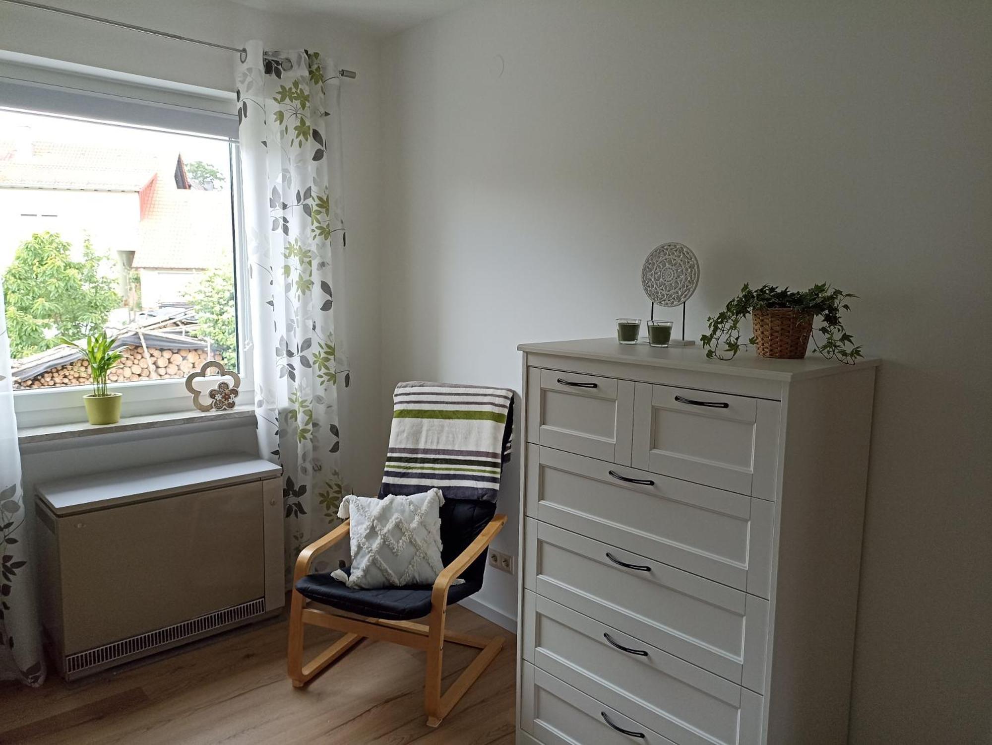 Grosse Helle Mit Balkon, Ruhig Gelegen Mit Guter Verkehrsanbindung Appartement
